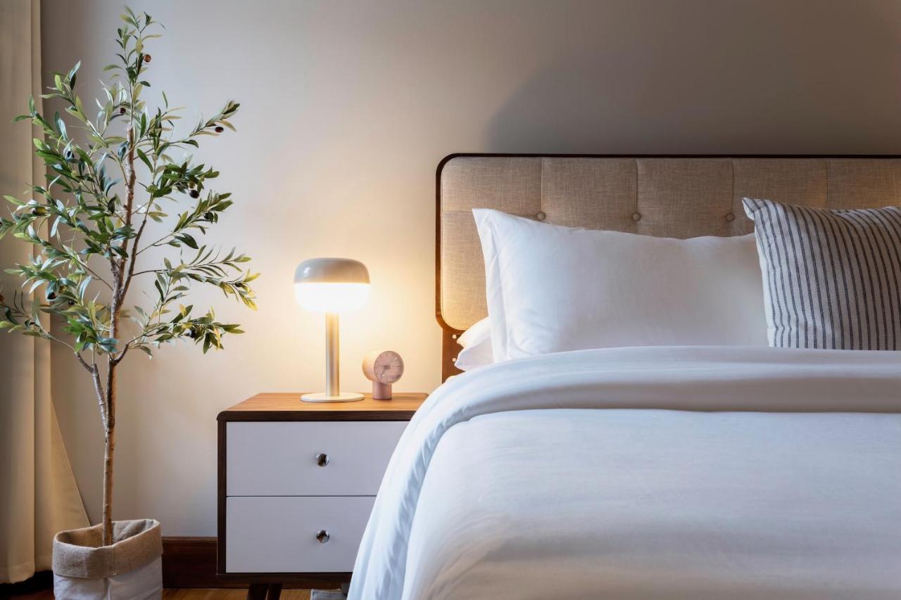 Spacious Stay Near Yale In Downtown 뉴헤이번 외부 사진