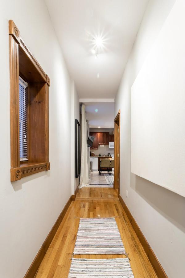 Spacious Stay Near Yale In Downtown 뉴헤이번 외부 사진