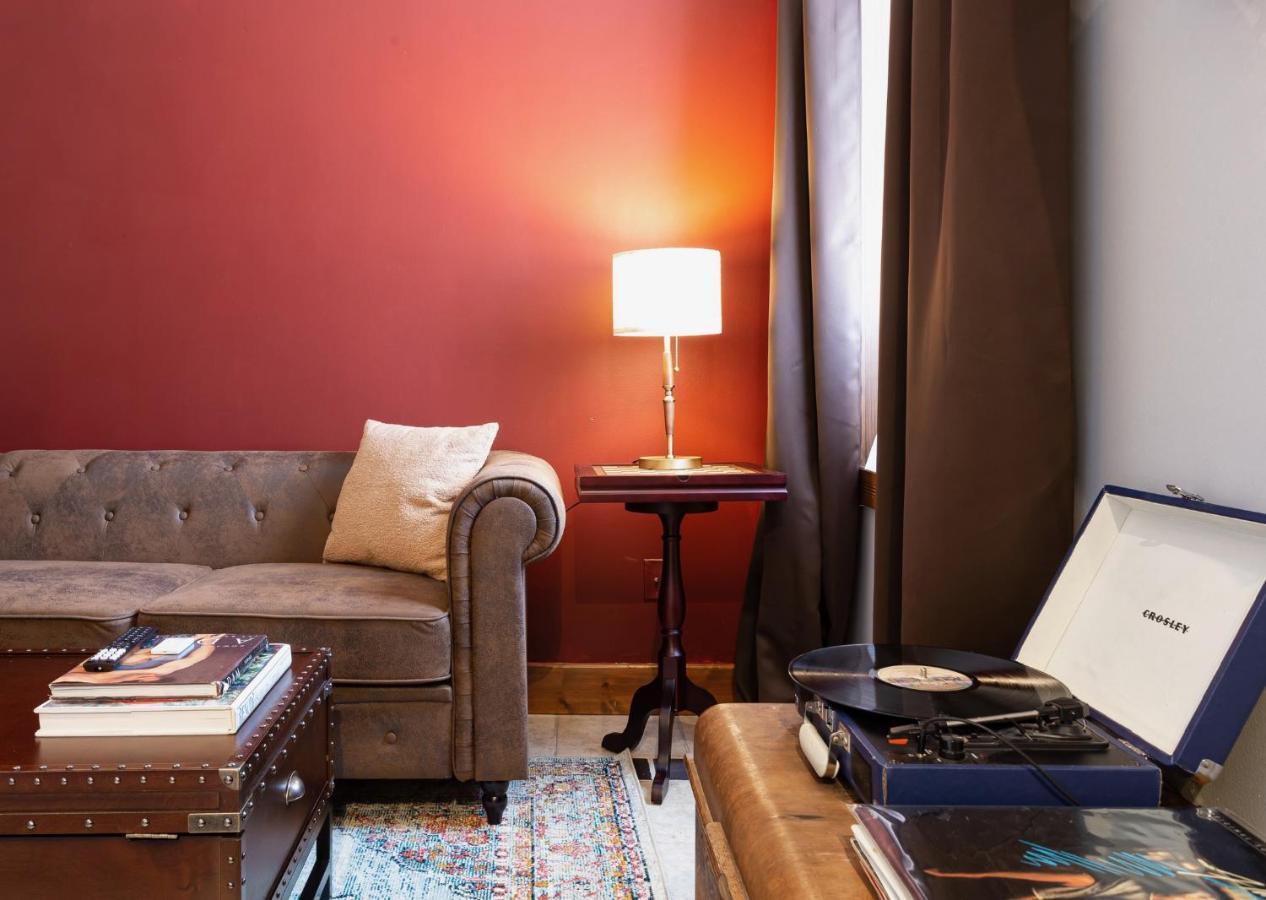 Spacious Stay Near Yale In Downtown 뉴헤이번 외부 사진